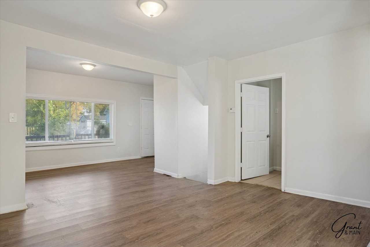 15769 Wildemere St - Photo 7 of 17