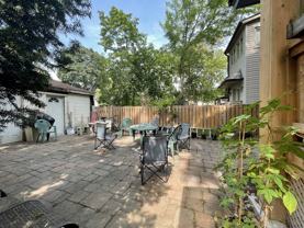 Dupont St & Spadina Rd #B - Photo 1 of 1