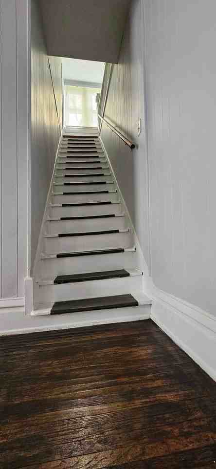 Bodine Properties - Terre Haute - Photo 4 of 13