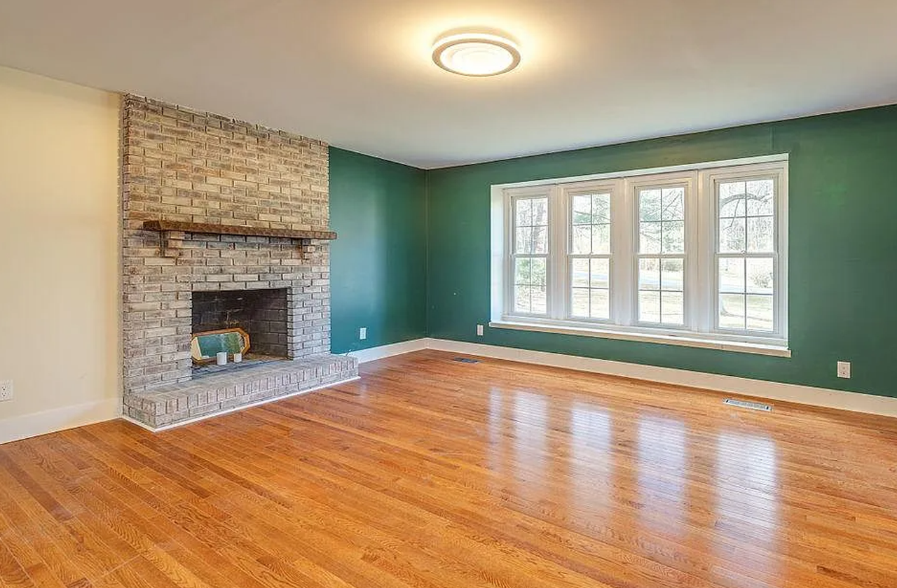 161 Foxhall Rd - Photo 7 of 21