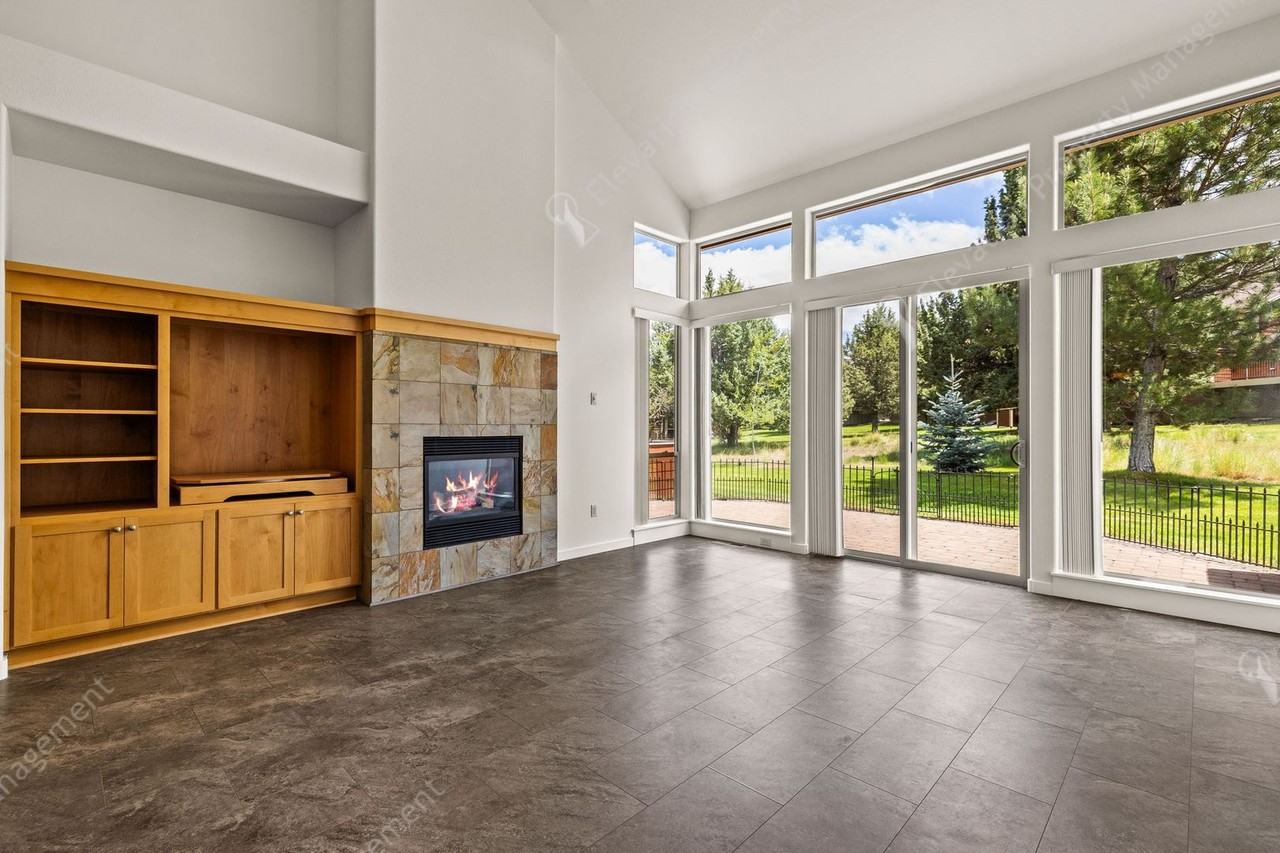 1277 Highland View Loop - Photo 7 of 44