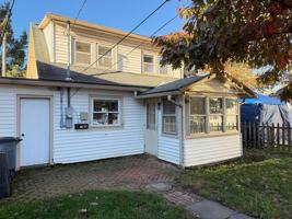 featured image of 74 S Pitt St