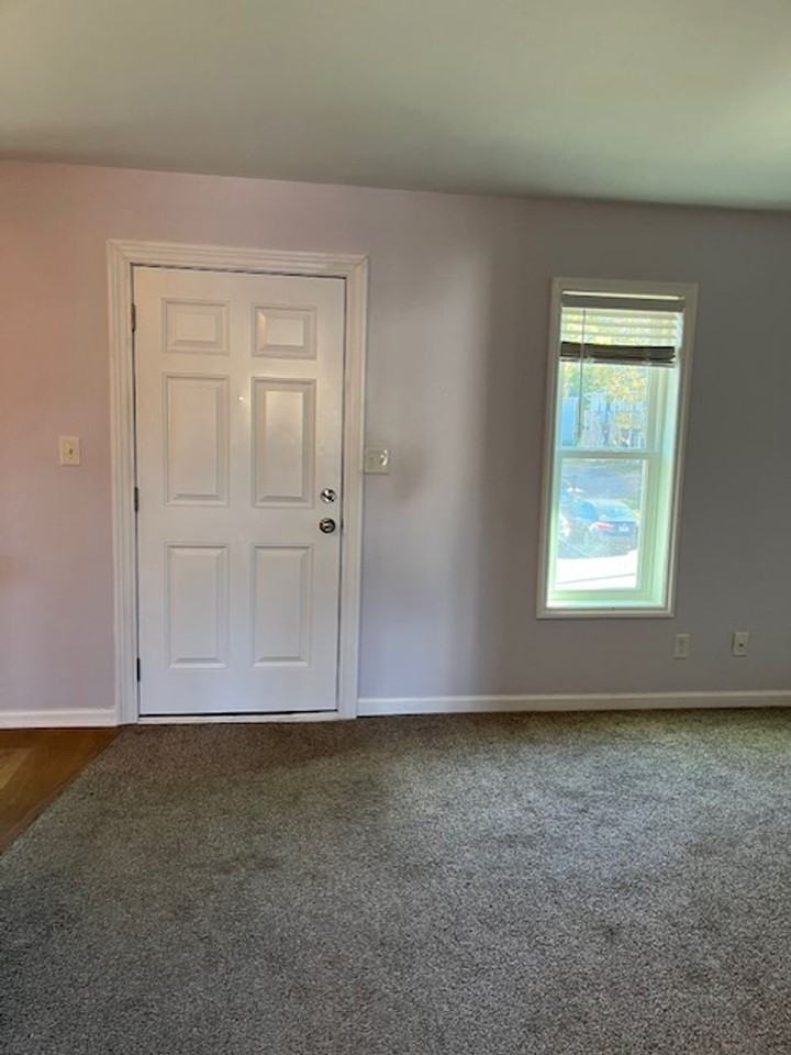 2548 Flint Dr - Photo 3 of 19