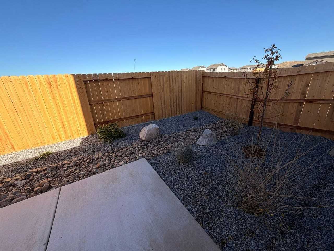 891 Orchard Rock Dr - Photo 3 of 14