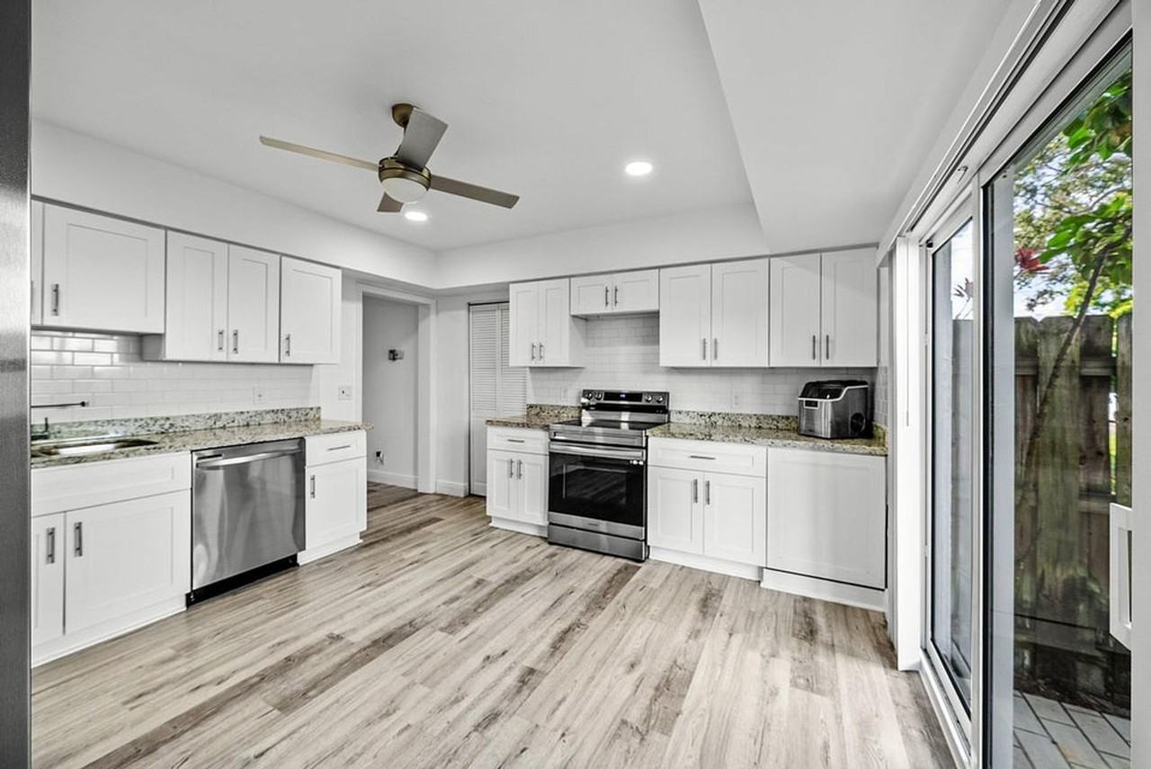 6165 Old Court Rd - Photo 4 of 21