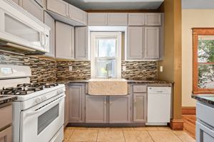 featured image of 1108 15th Ave Se