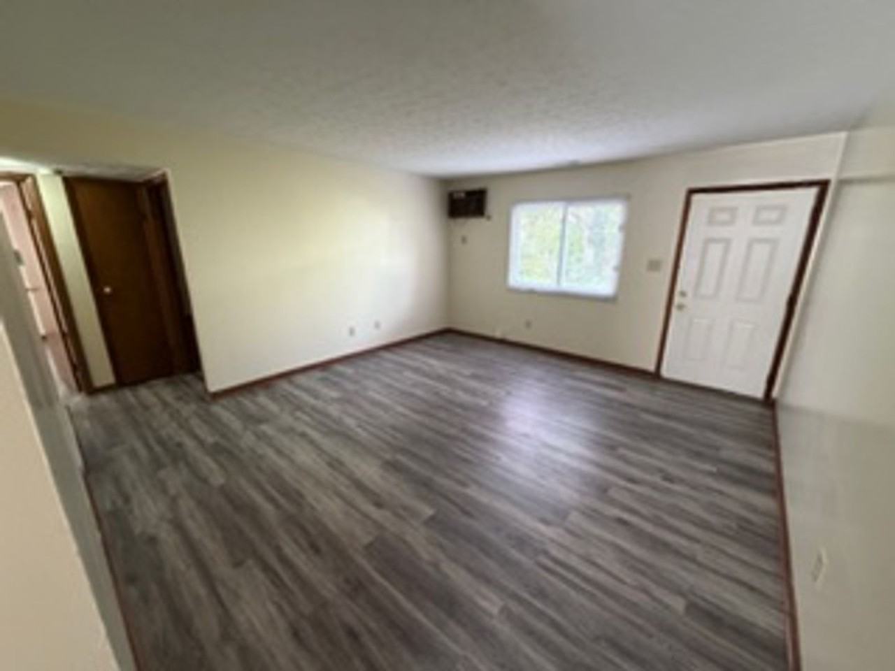 2637 Adams Ave - Photo 6 of 11