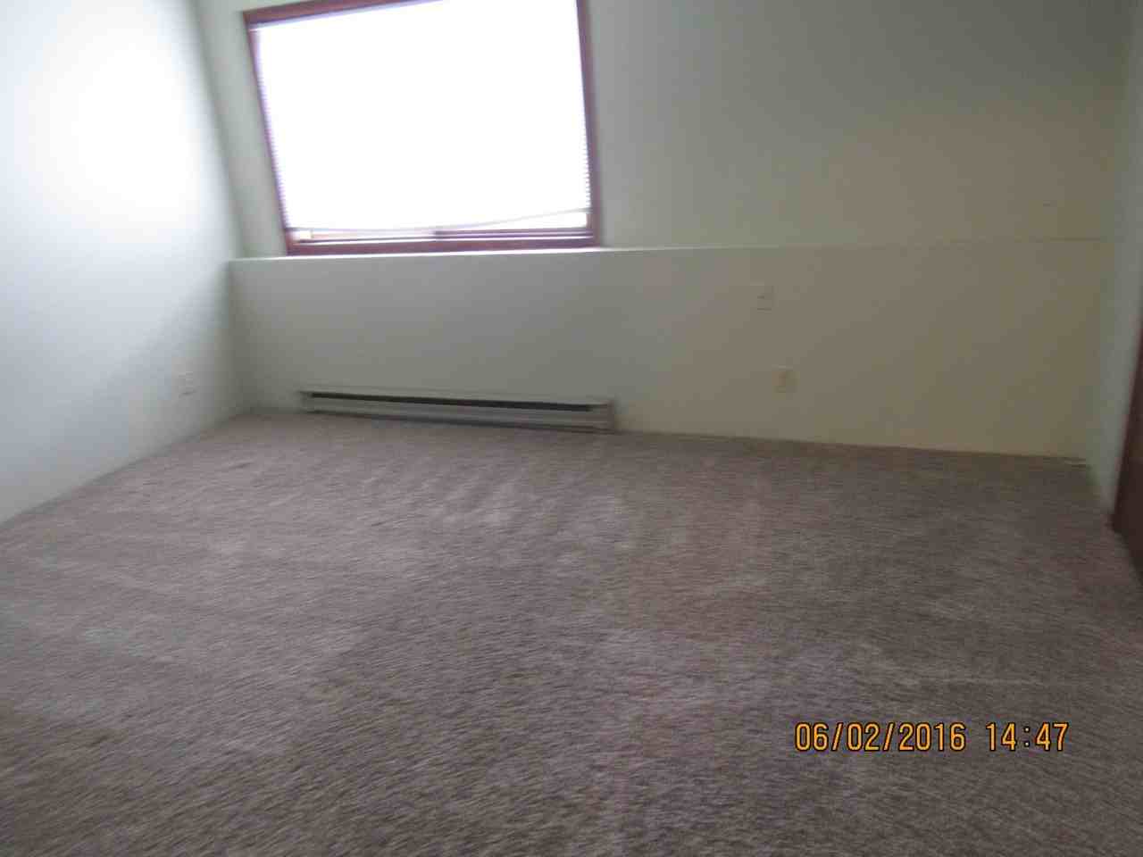 749 Elder Court - Photo 7 of 11