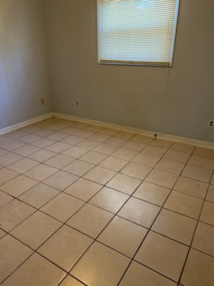 6015 Warm Springs Ct #B - Photo 7 of 7