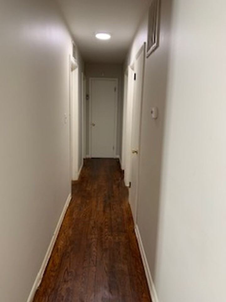 1362 W Pruitt St - Photo 7 of 9