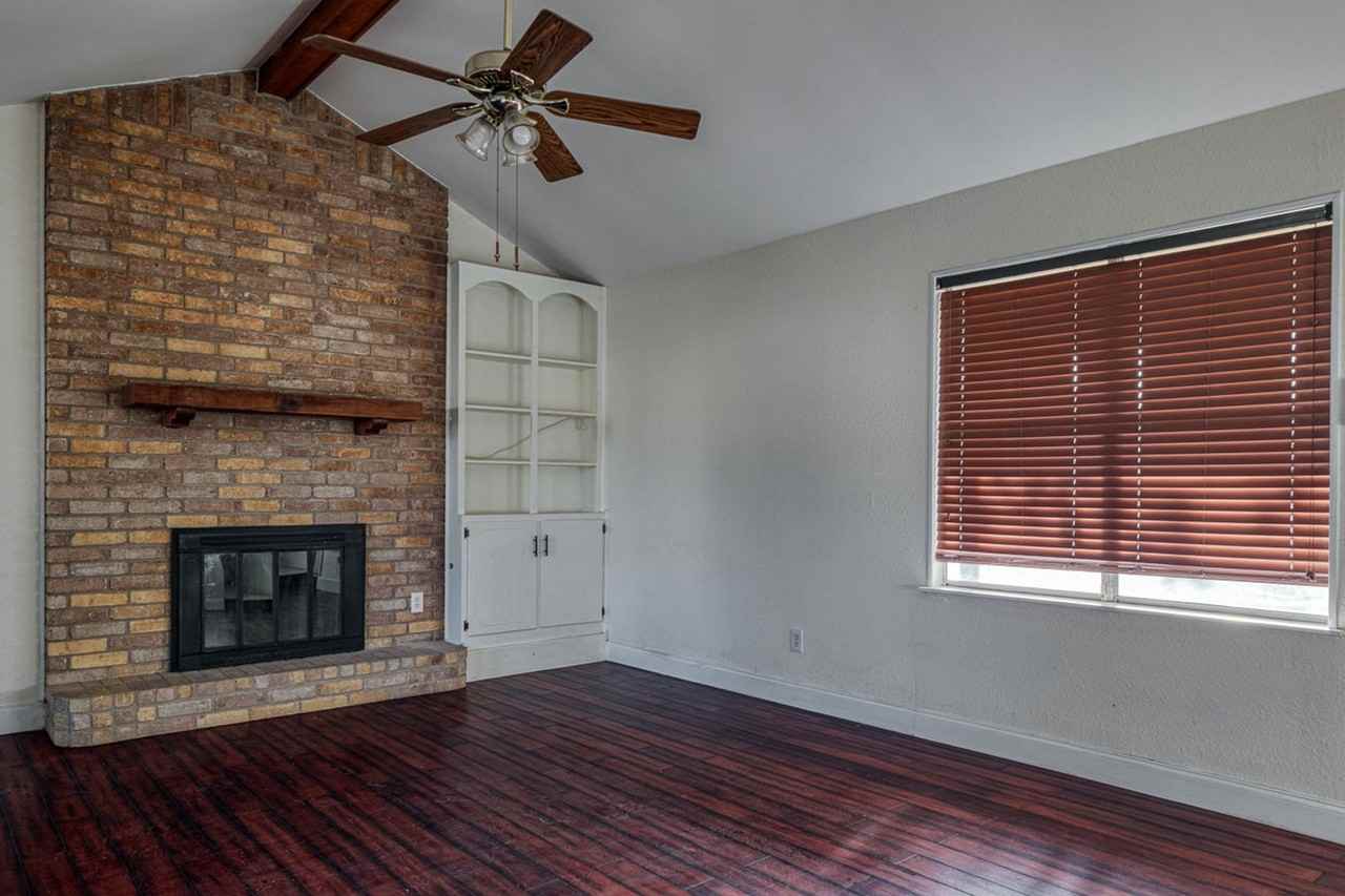 112 Tomahawk Trl - Photo 5 of 15