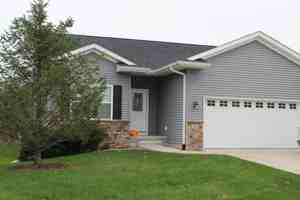 featured image of 2091 Mackinaw Dr