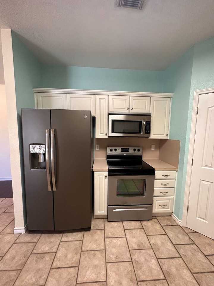 115 Suncrest - Photo 5 of 14