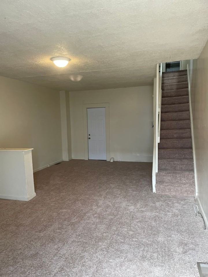 3924 Coral St - Photo 2 of 6