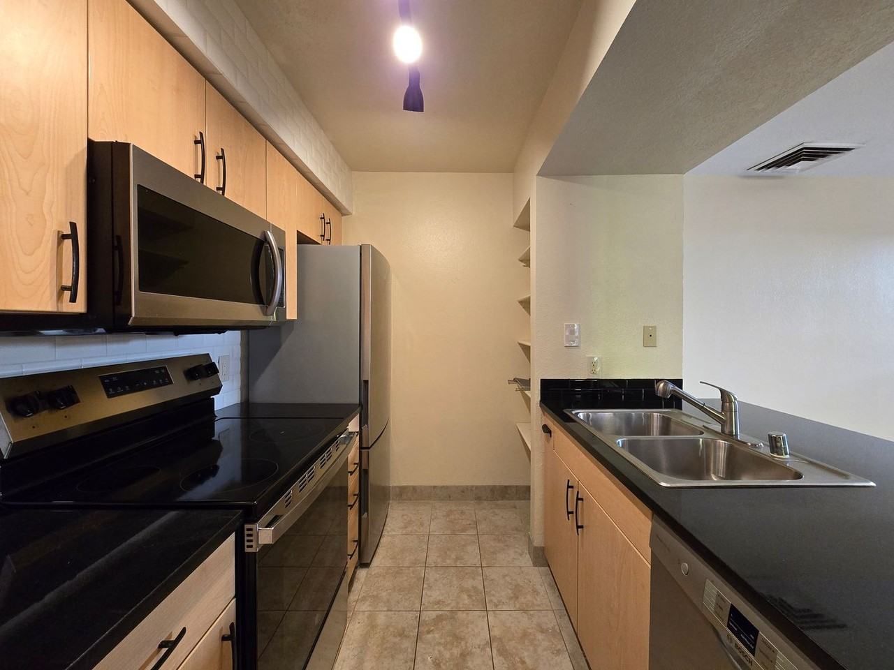 941 Calle Mejia #1616 - Photo 4 of 18