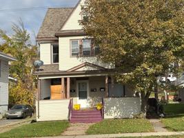 featured image of 463 Main St