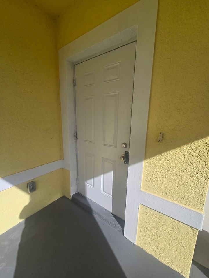 4748 27th St Sw - Photo 5 of 27