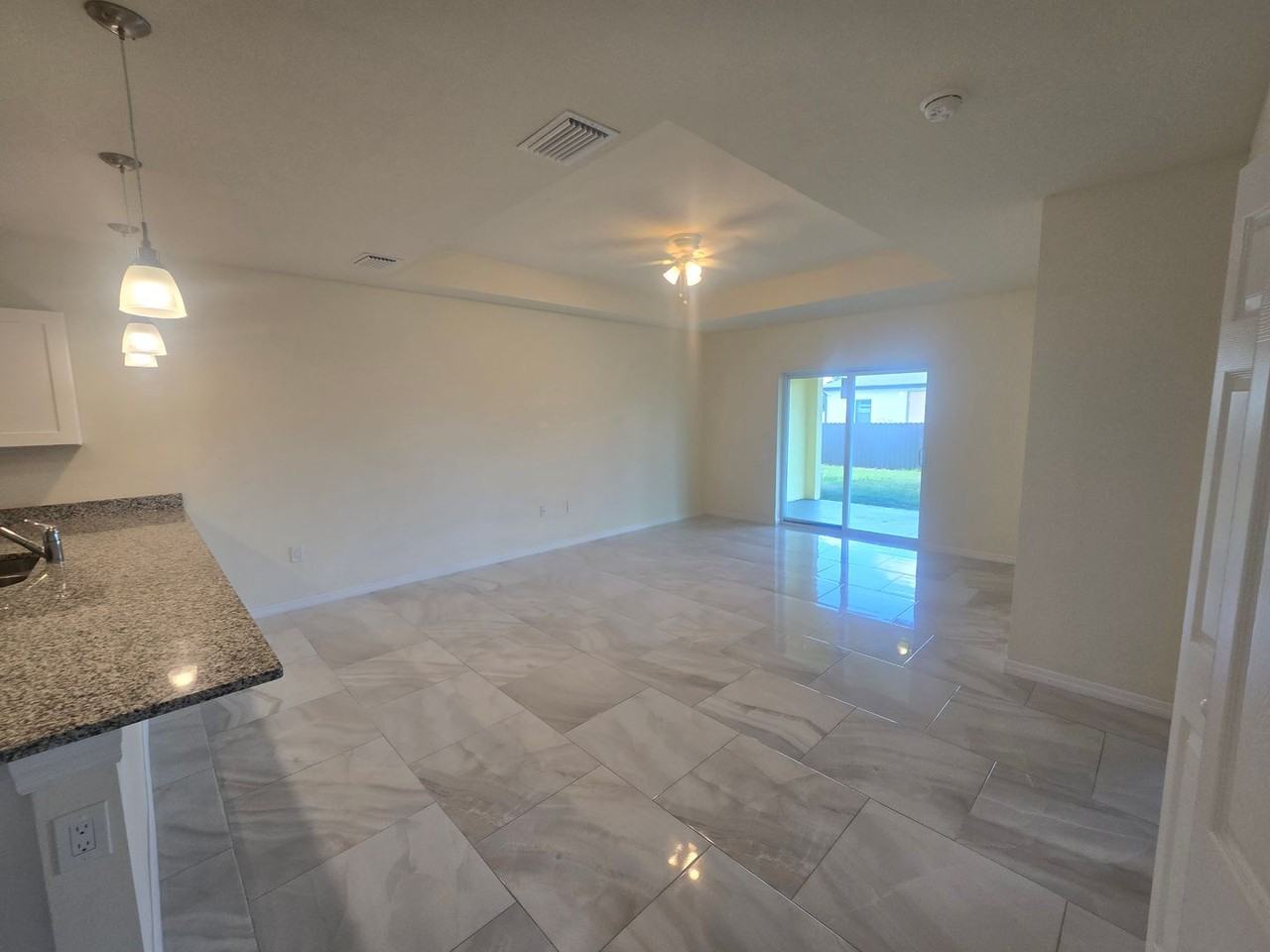 4748 27th St Sw - Photo 7 of 27