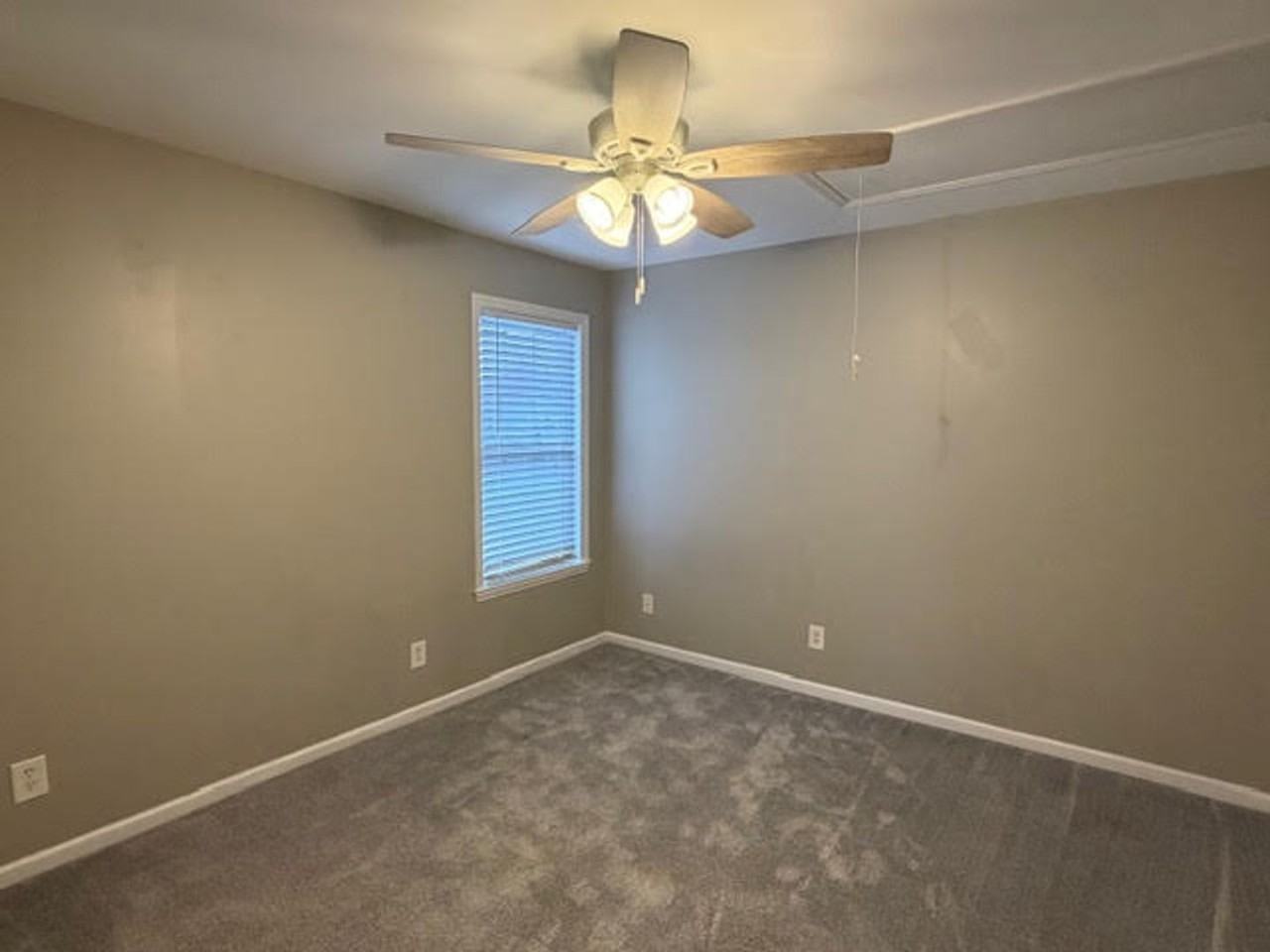 6859 Derby Run Drive - Photo 7 of 10