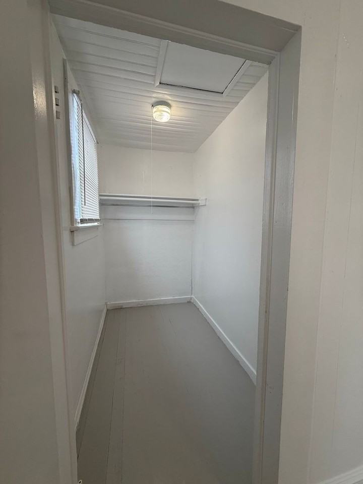 1181 East Millard Way - Photo 3 of 15