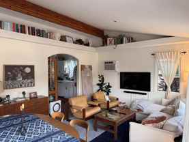 3801 De Longpre Ave - Photo 1 of 1