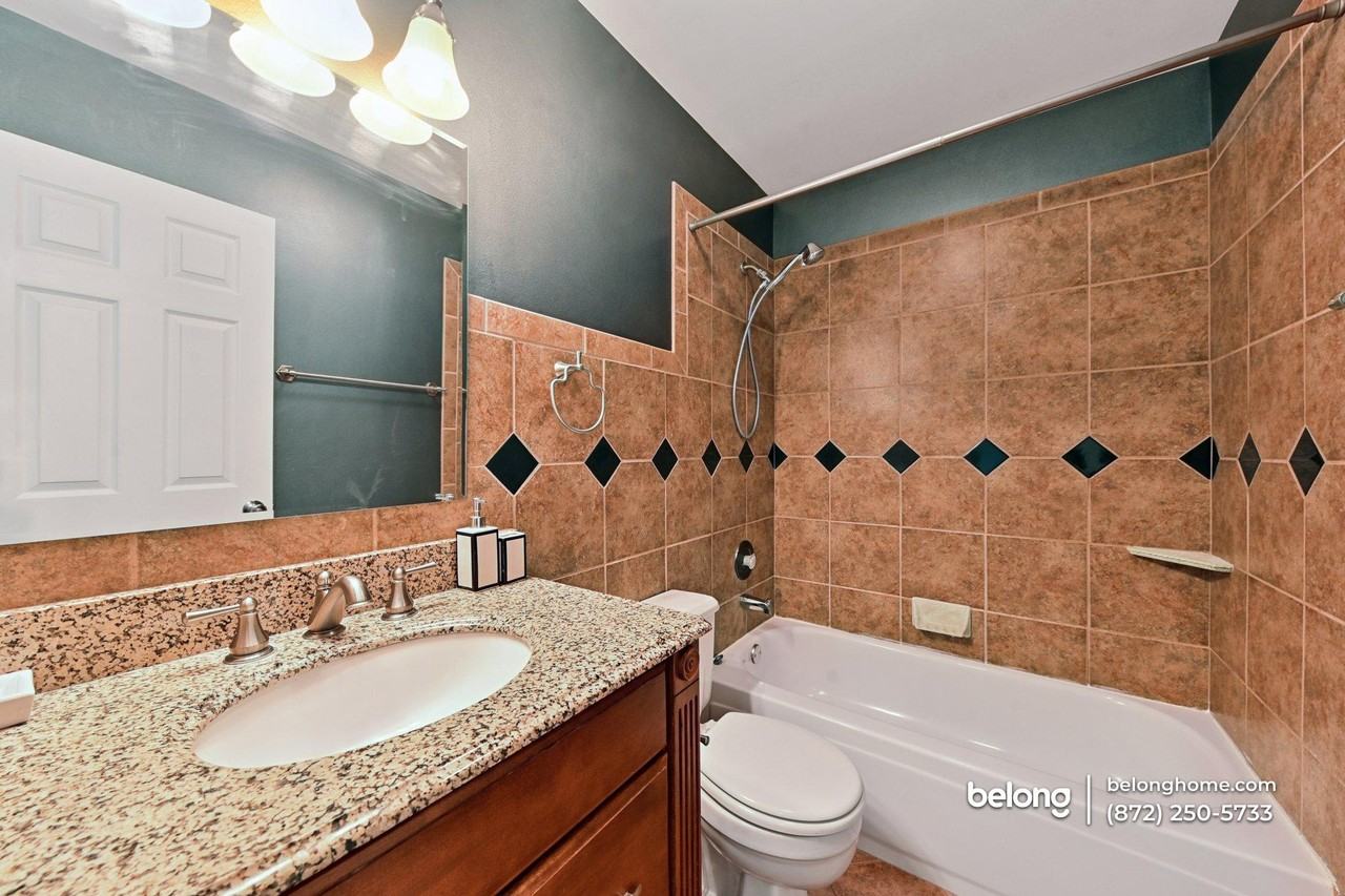 434 Hunters Way - Photo 3 of 15