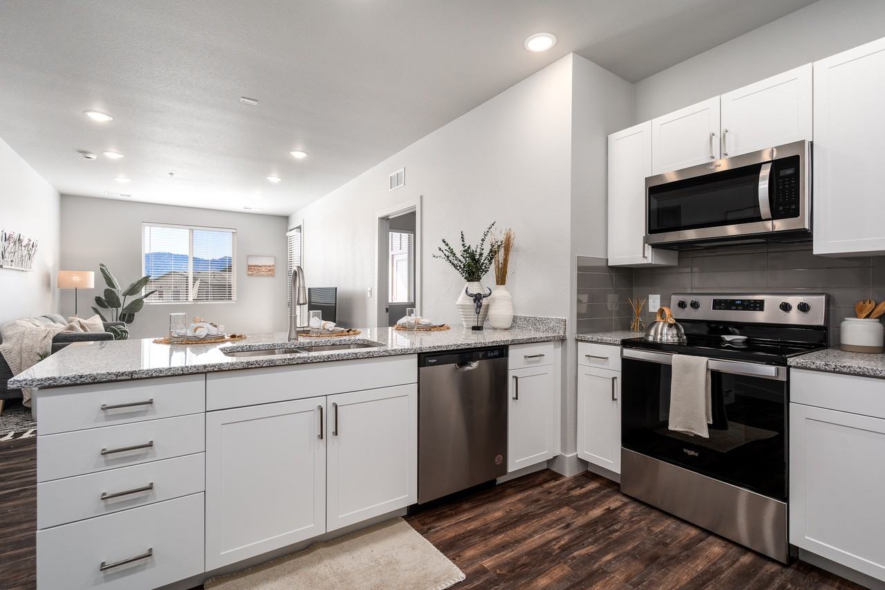 The Flats at Aero Park - Photo 6 of 50