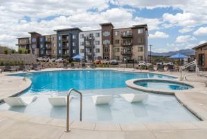 featured image of 975 Pettit Lake Hts