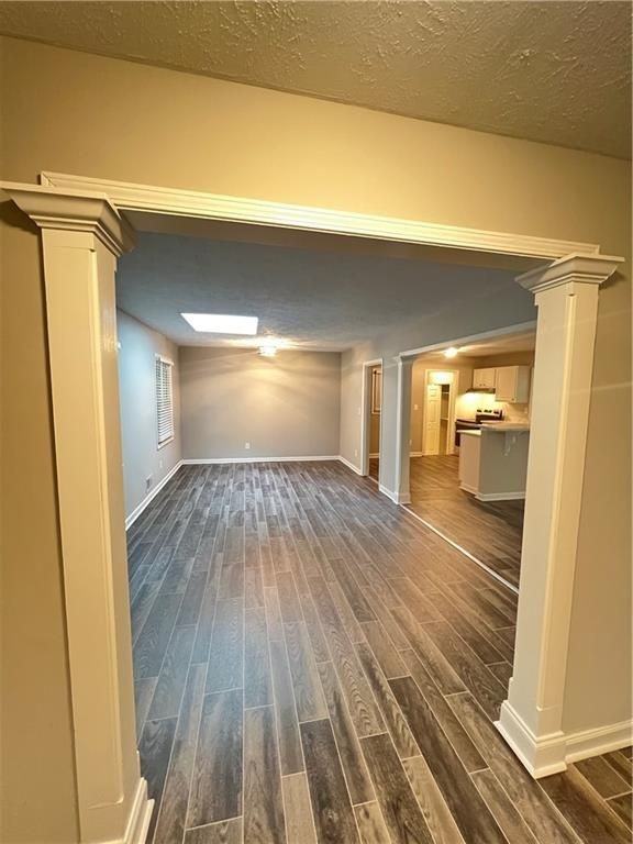 2838 The Meadows Way - Photo 2 of 10