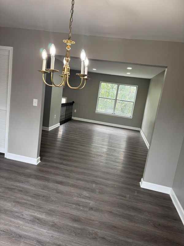 10734 Castleton Way - Photo 3 of 22