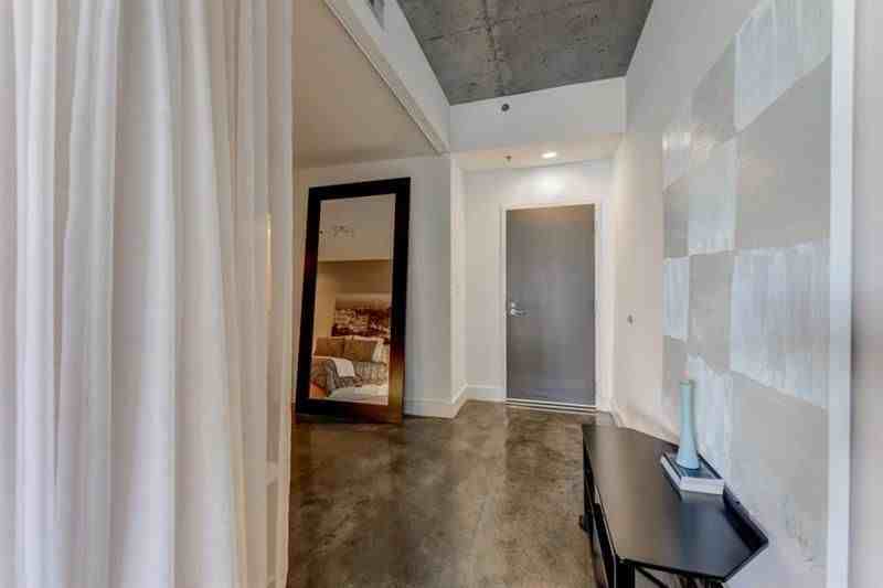 845 Spring St Nw ##522 - Photo 2 of 23