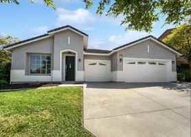 featured image of 4107 Forest Highlands Cir