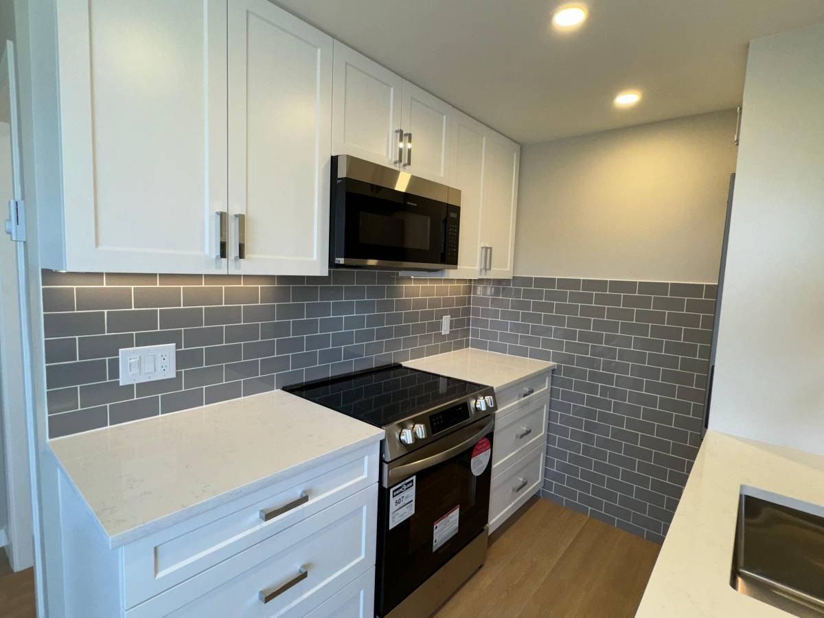 30 East 10th Avenue #208 - Photo 2 of 21