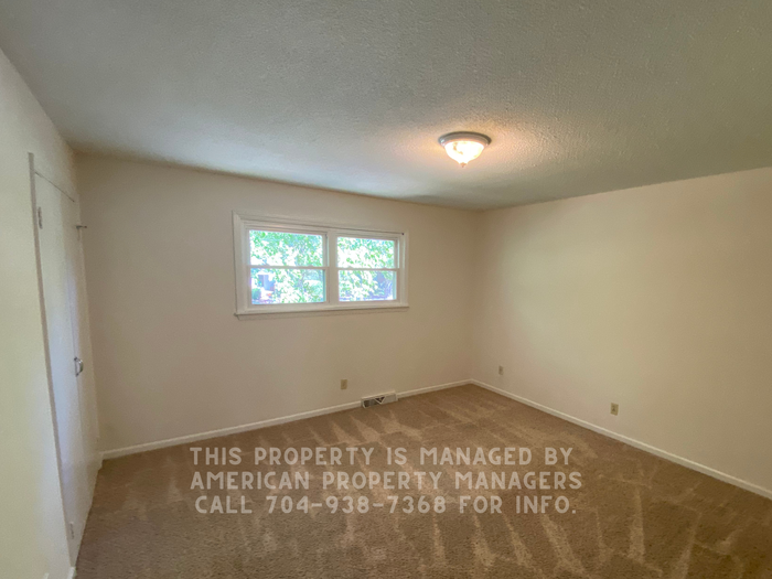 1116 Arbor Dr #4A - Photo 6 of 10