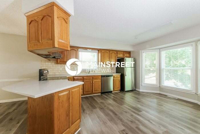 7802 E 170th St - Photo 6 of 16