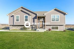 featured image of 108 Golfview Dr