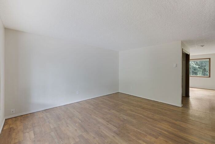 132 Selix Ln #130 - Photo 3 of 40