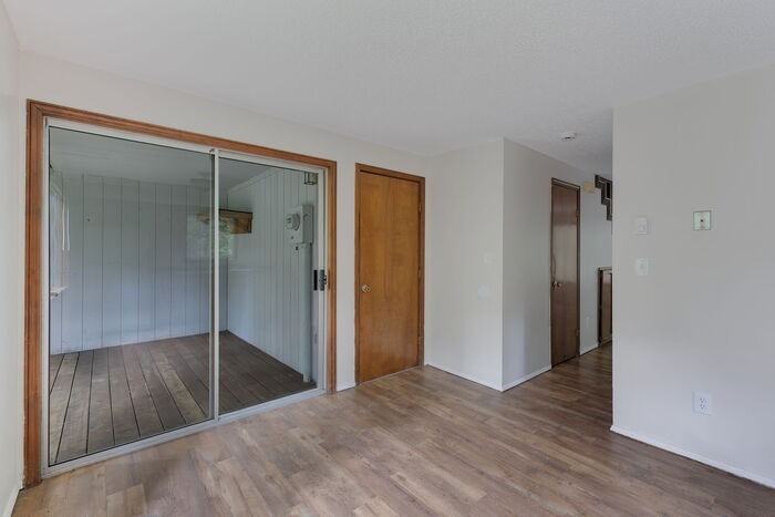 132 Selix Ln #130 - Photo 7 of 40