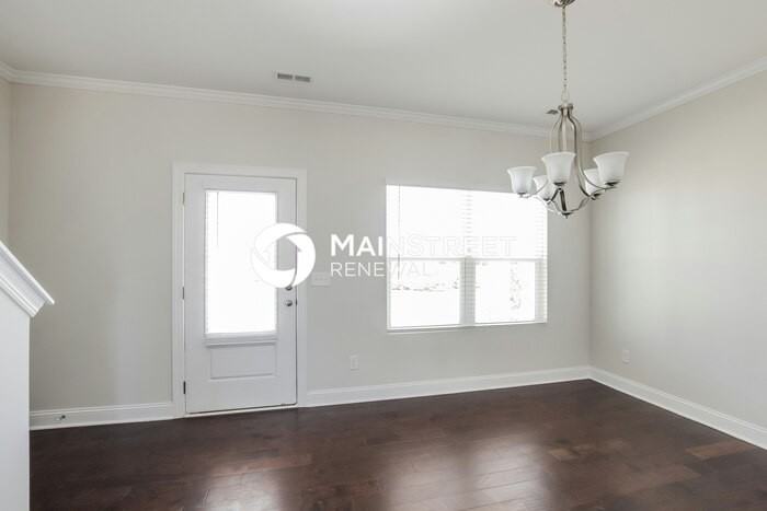 2115 Vecchio Drive - Photo 4 of 17