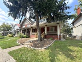 2263 Summit St - Photo 1 of 1