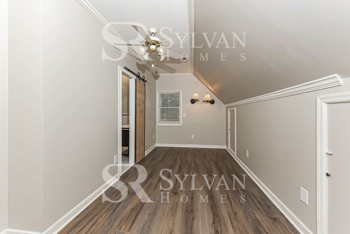 4307 Burgess House Ln - Photo 5 of 15