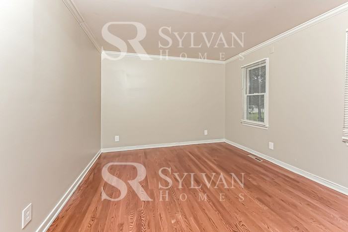 4307 Burgess House Ln - Photo 7 of 15