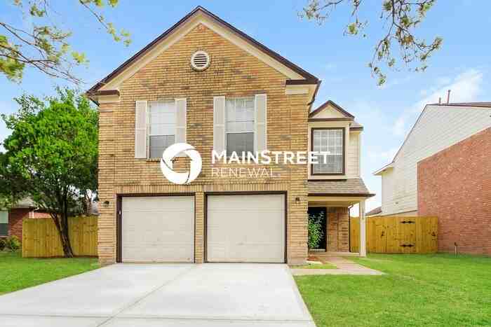 1806 Courtside Place Drive - Photo 2 of 17