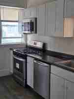 featured image of 2 Wenlock Rd #2