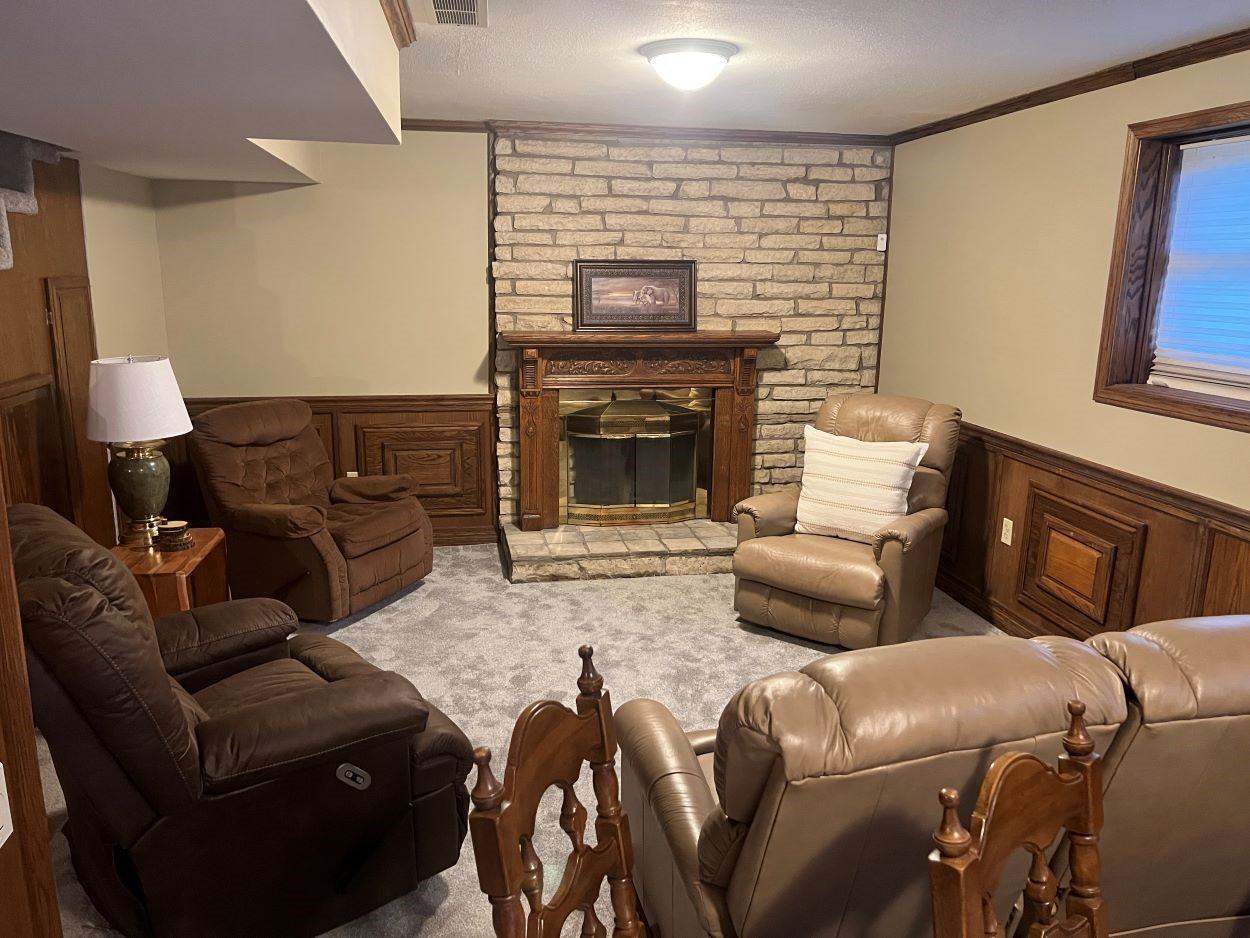 12200 East Lynne Street - Photo 2 of 4