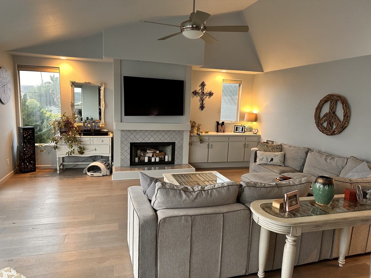 2560 Juniper Avenue #NA - Photo 3 of 17