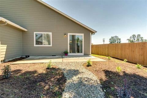 537 Se Oak Grove Ave #NA - Photo 4 of 23