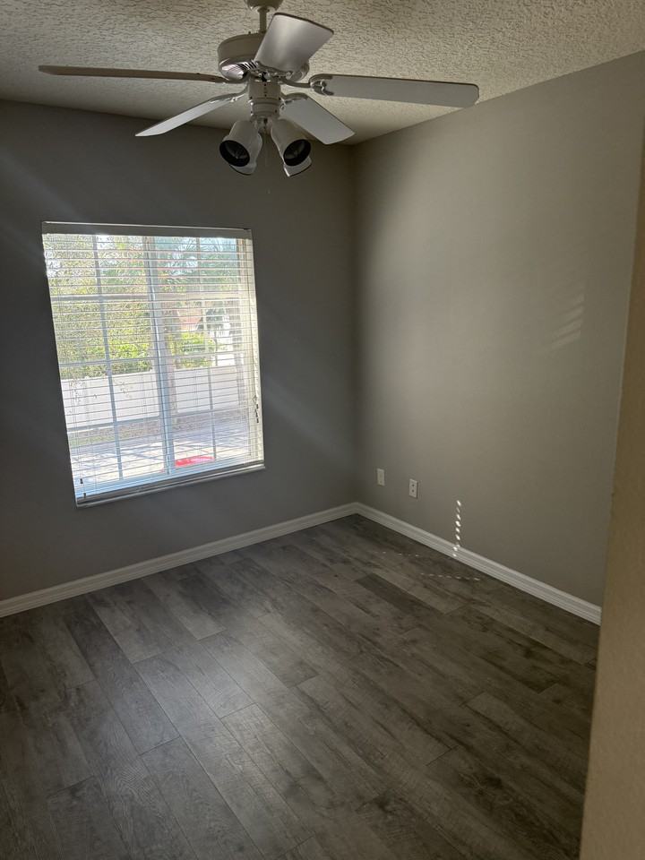 3511 45th Ter W #107 - Photo 3 of 14