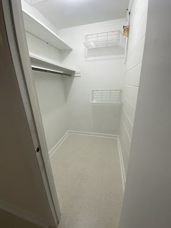 206B Oleander Rd #NA - Photo 5 of 7