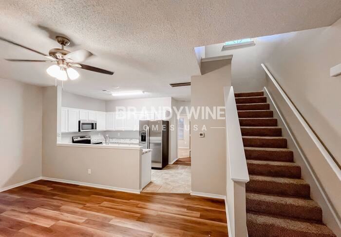 910 Gable Ave - Photo 5 of 30